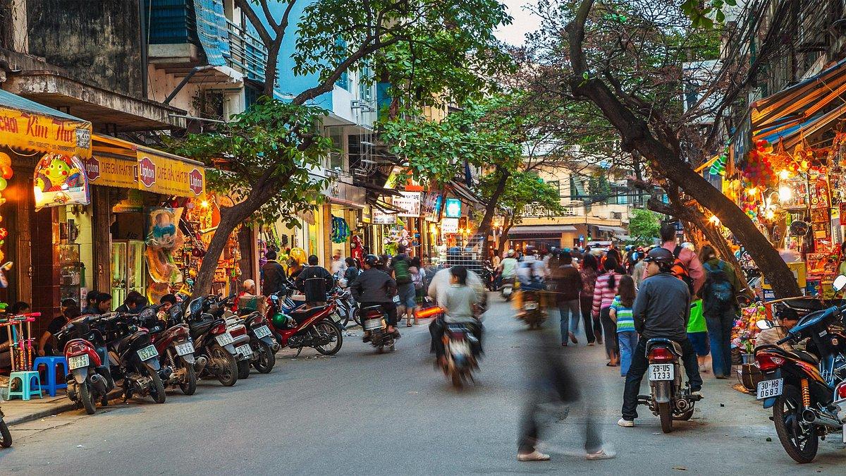 Bustling street in Hanoi