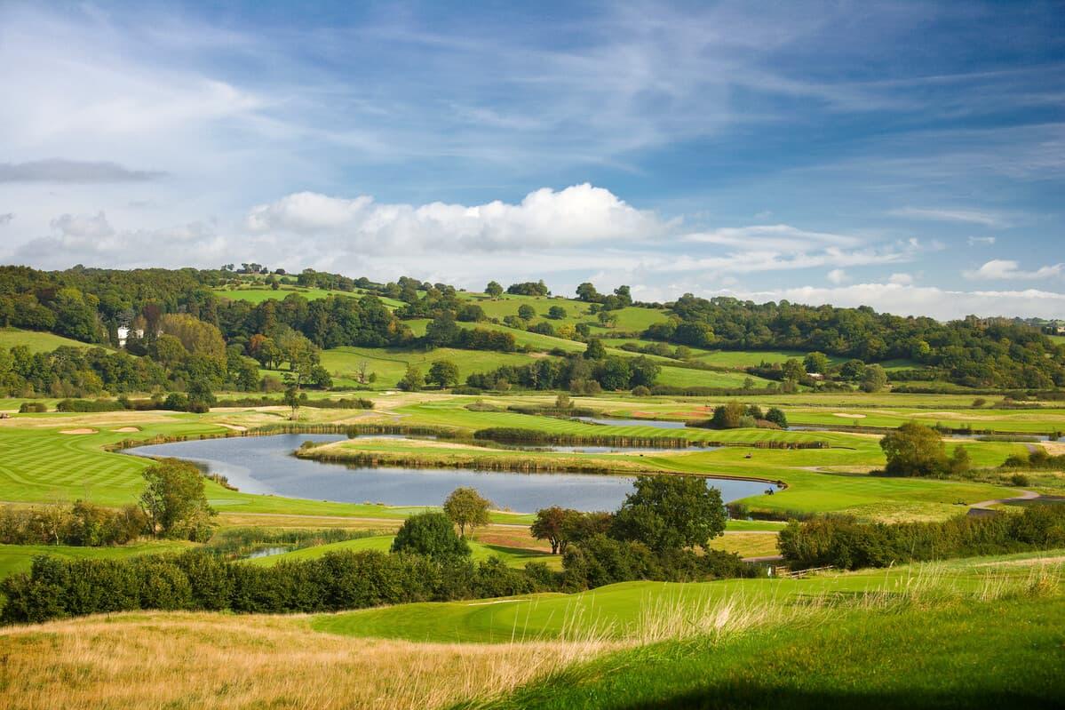 Overview of the greens with water features,bunkers & luscious trees