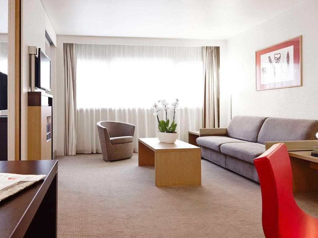 Lounge area