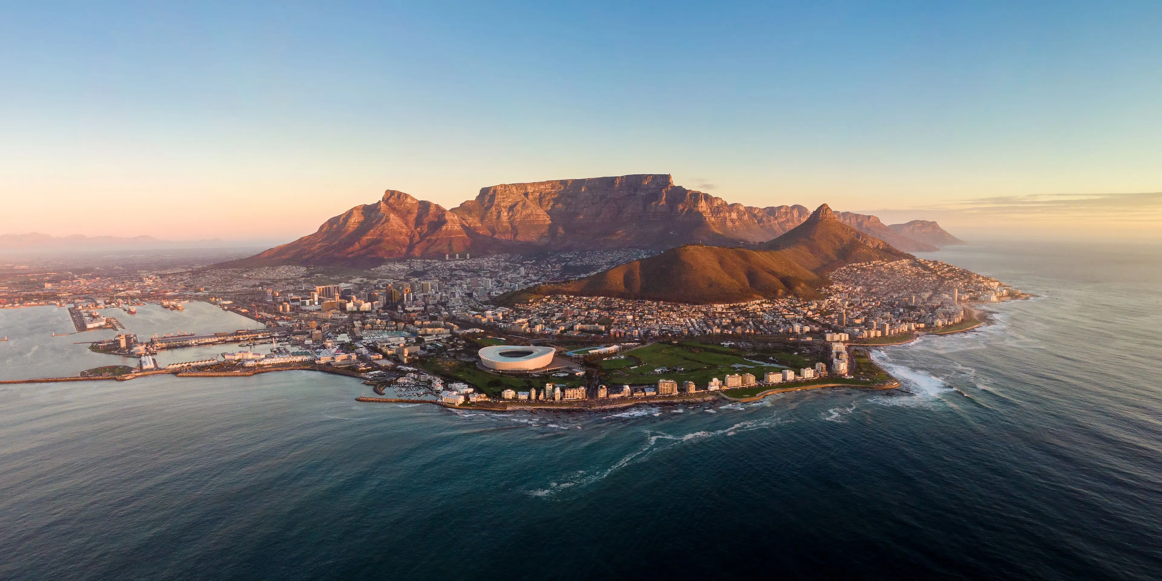 Panoramic view of Cape Town
